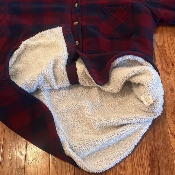 Ambiance Red & Blue Sherpa Lined Flannel Women’s Size Large - Picture 6 of 8